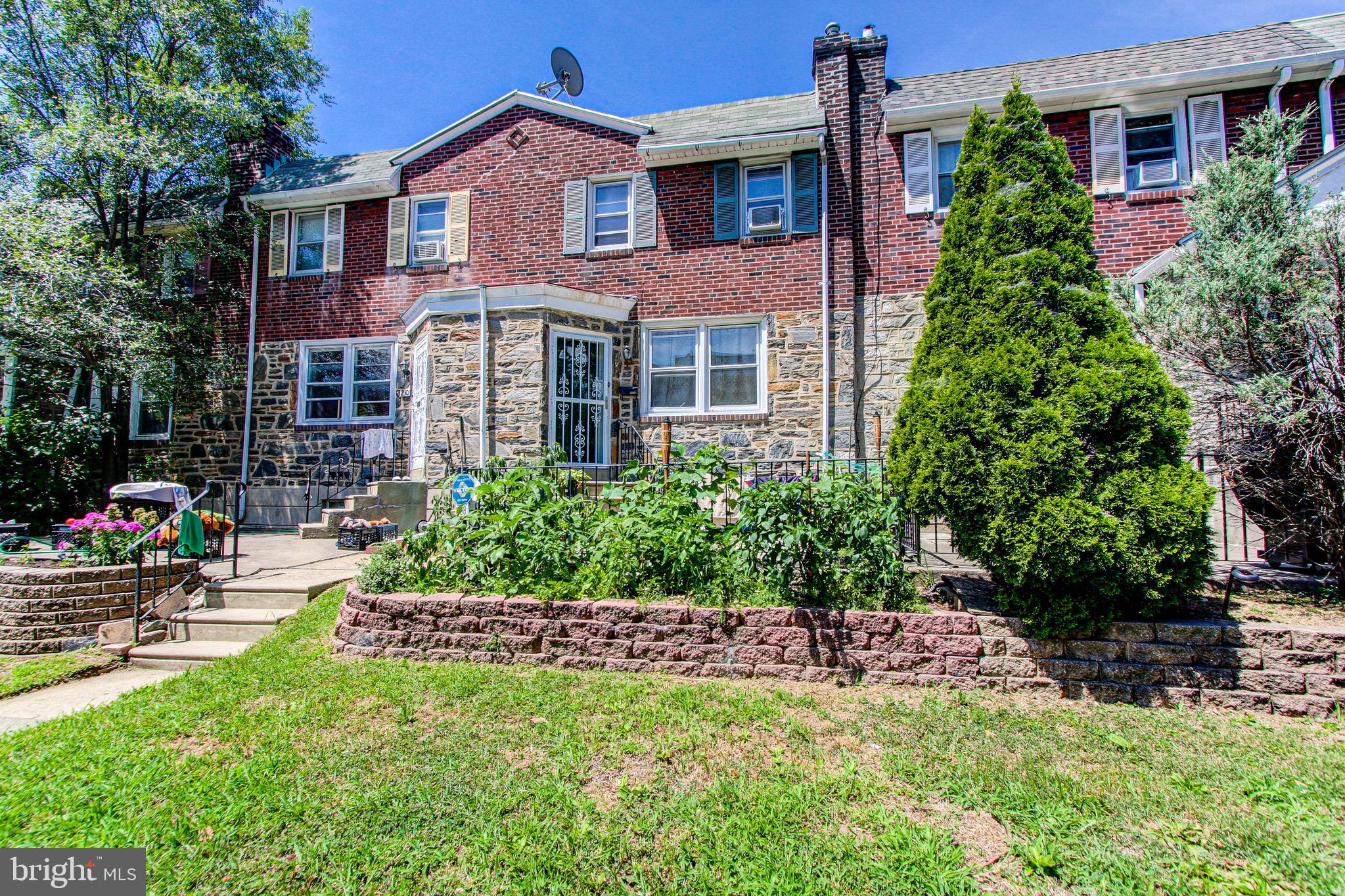 208 Richfield Road Upper Darby, PA 19082 - Photo 3 of 29