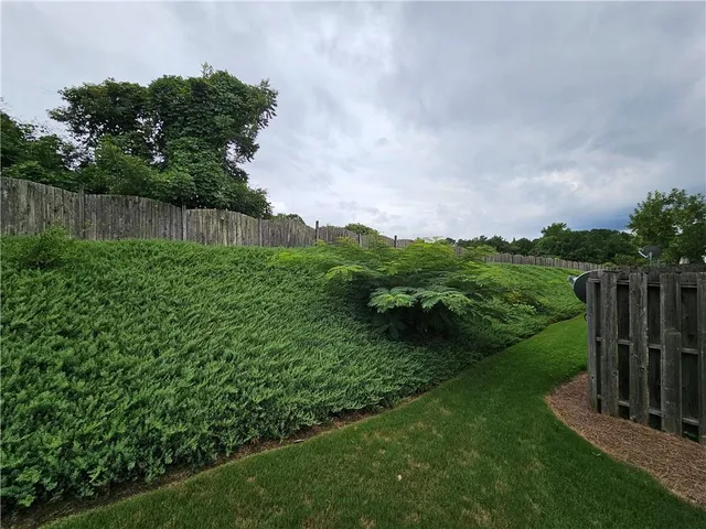 $1,800 | 2160 Hawks Bluff Trail Northwest, Lawrenceville, GA 30044