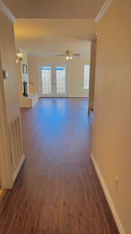 $1,895 | 6452 Olympia Drive, Houston, TX 77057