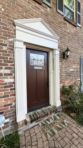 $1,895 | 6452 Olympia Drive, Houston, TX 77057