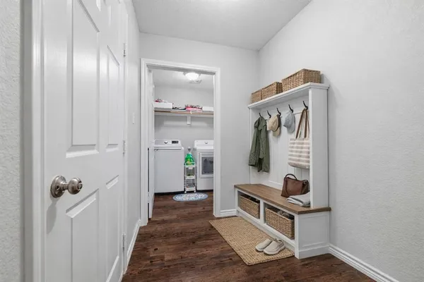 $240,000 | 300 West Main Street, Itasca, TX 76055