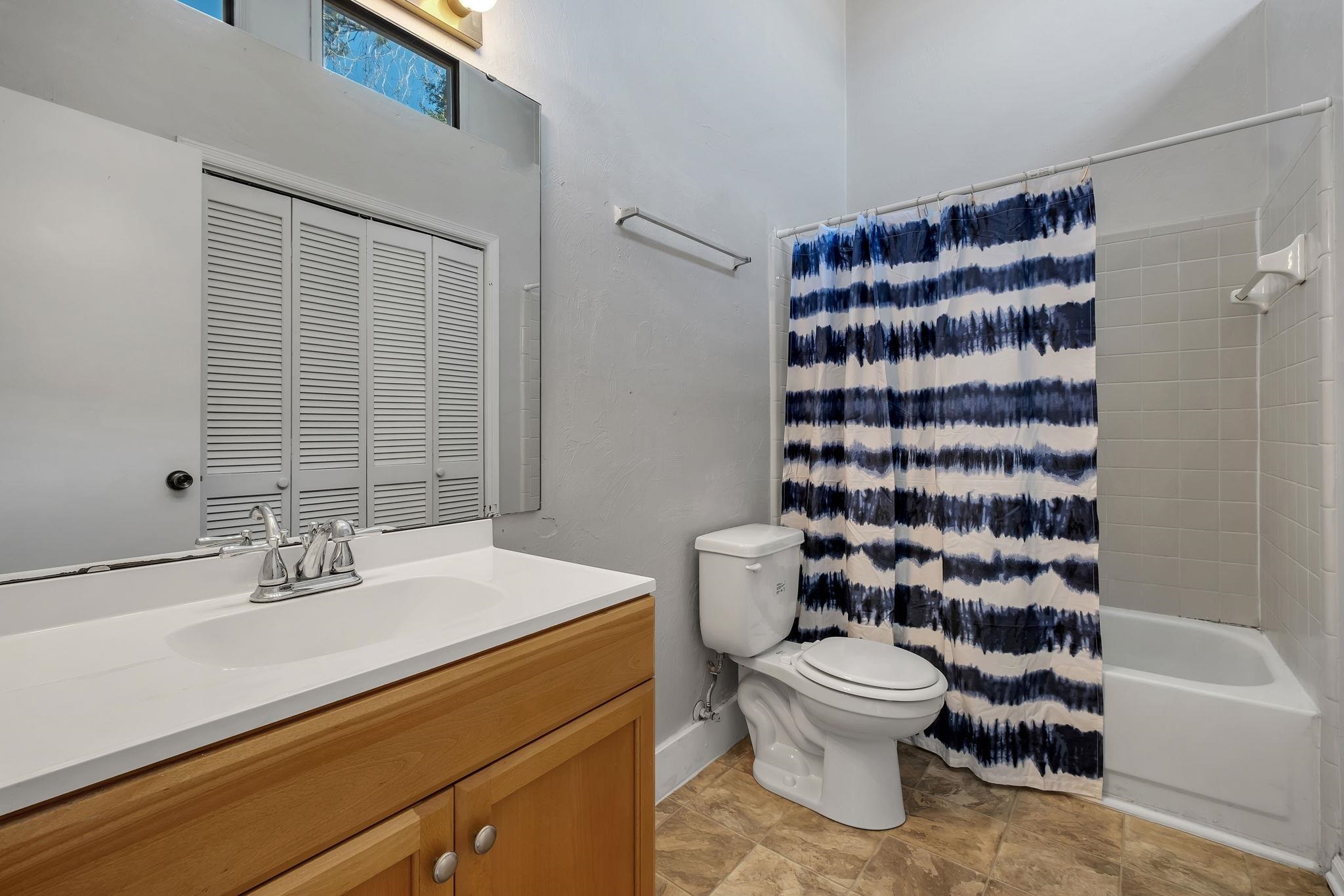 1808 Jackson Bluff Road, Unit E Tallahassee, FL 32304 - Photo 18 of 35