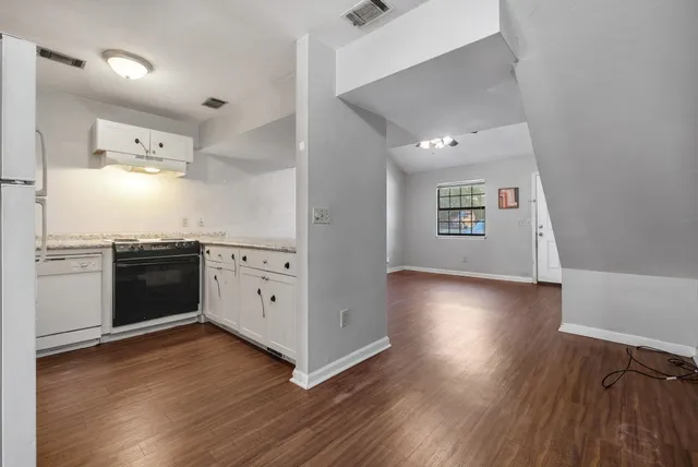 $165,000 | 1808 Jackson Bluff Road, Unit E, Tallahassee, FL 32304