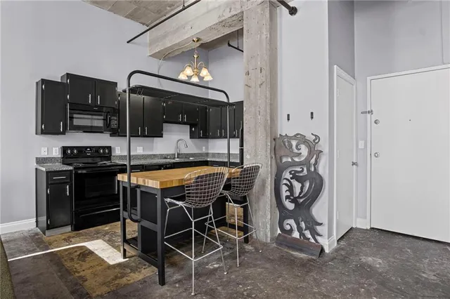 $239,000 | 113 West 5th Street, Unit 208, Kansas City, MO 64105