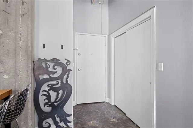 $239,000 | 113 West 5th Street, Unit 208, Kansas City, MO 64105