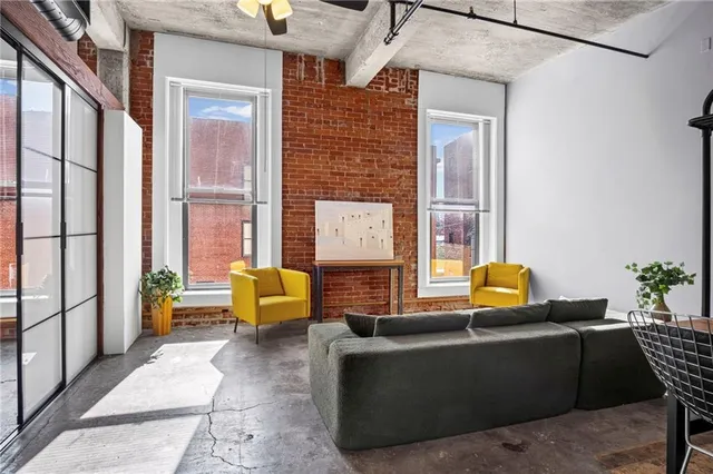 $239,000 | 113 West 5th Street, Unit 208, Kansas City, MO 64105