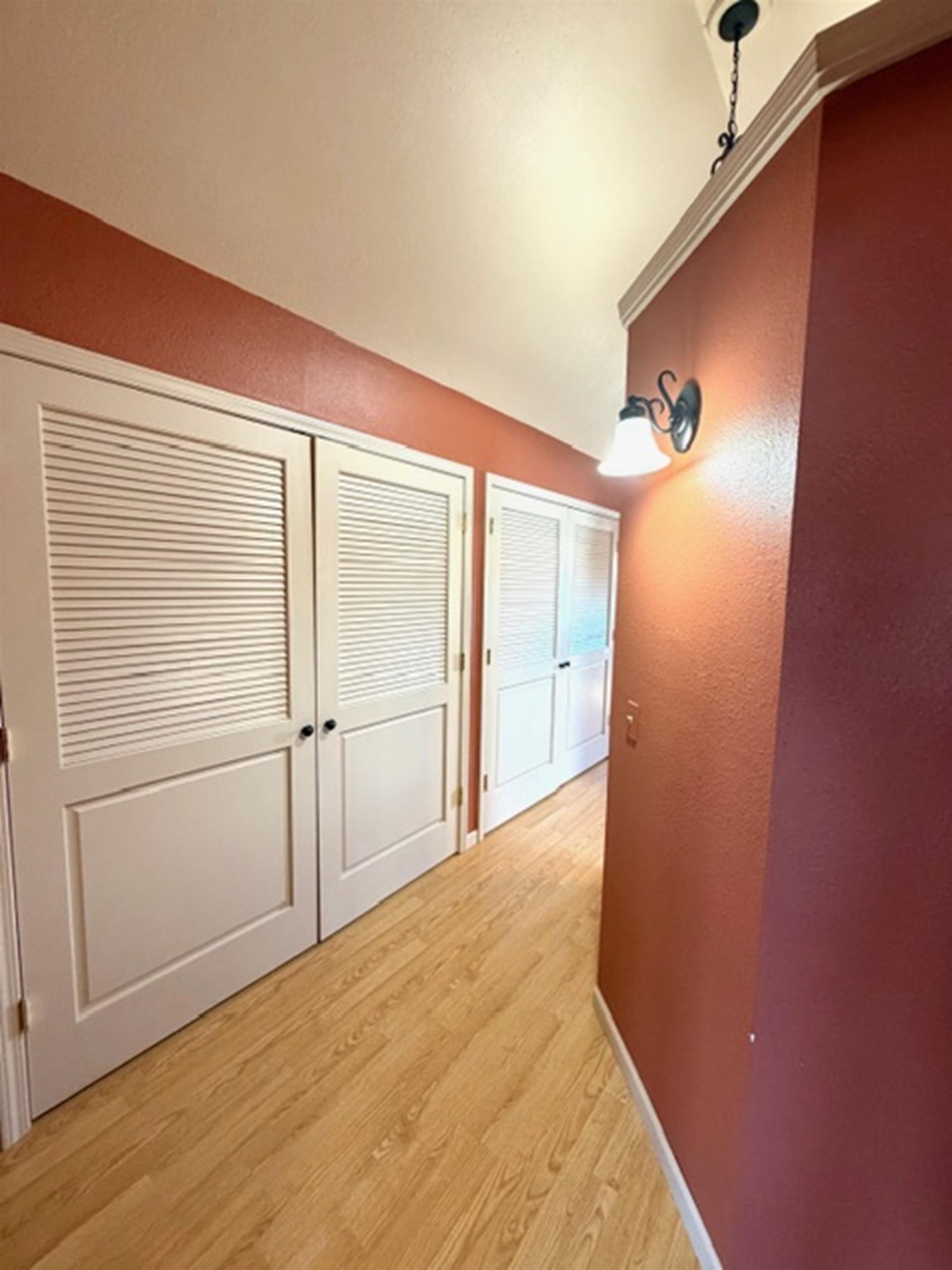 3009 Riverside Avenue Marinette, WI 54143 - Photo 19 of 28