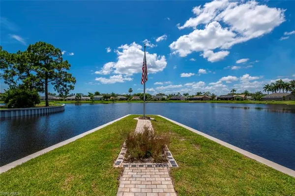 $190,000 | 3170 Seasons Way, Unit 807, Estero, FL 33928