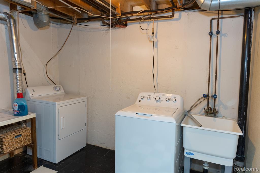 32115 West 12 Mile Road, Unit 5 Farmington Hills, MI 48334 - Photo 30 of 38