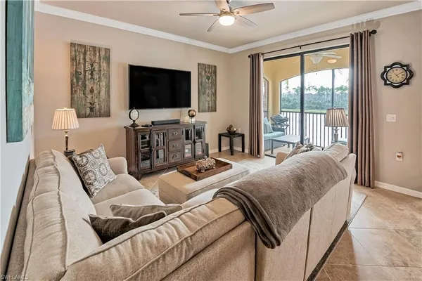 $5,000 | 9727 Acqua Court, Unit 423, Naples, FL 34113