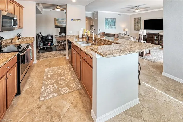 $5,000 | 9727 Acqua Court, Unit 423, Naples, FL 34113