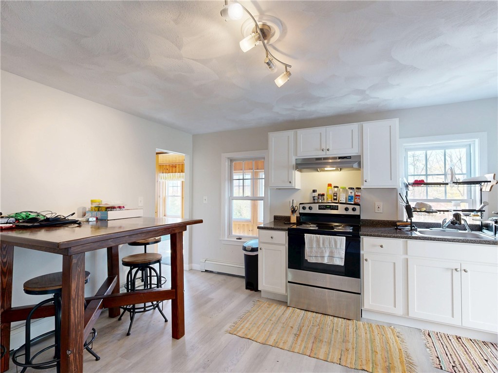 17 Ives Street Scituate, RI 02831 - Photo 12 of 37