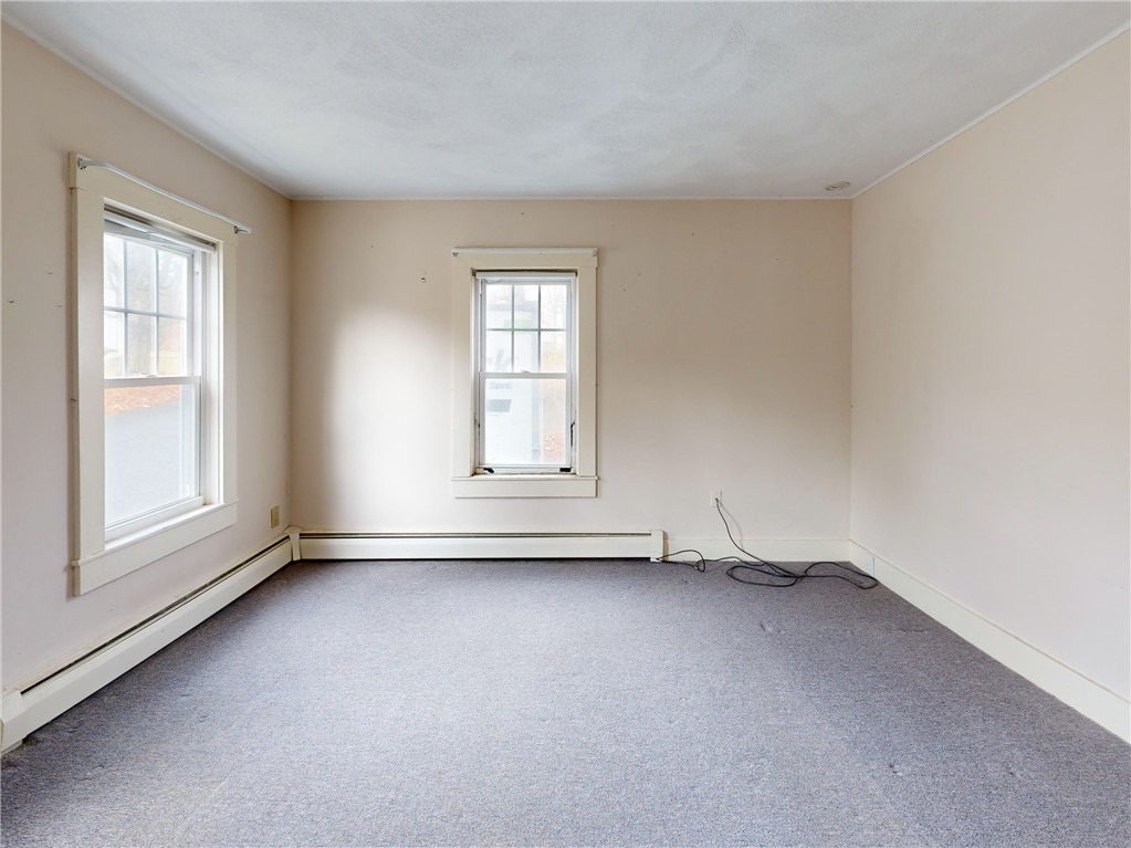 17 Ives Street Scituate, RI 02831 - Photo 21 of 37