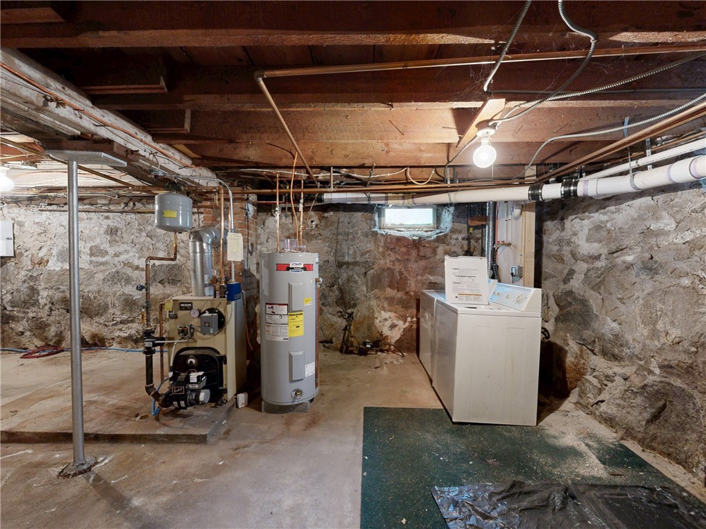 17 Ives Street Scituate, RI 02831 - Photo 31 of 37