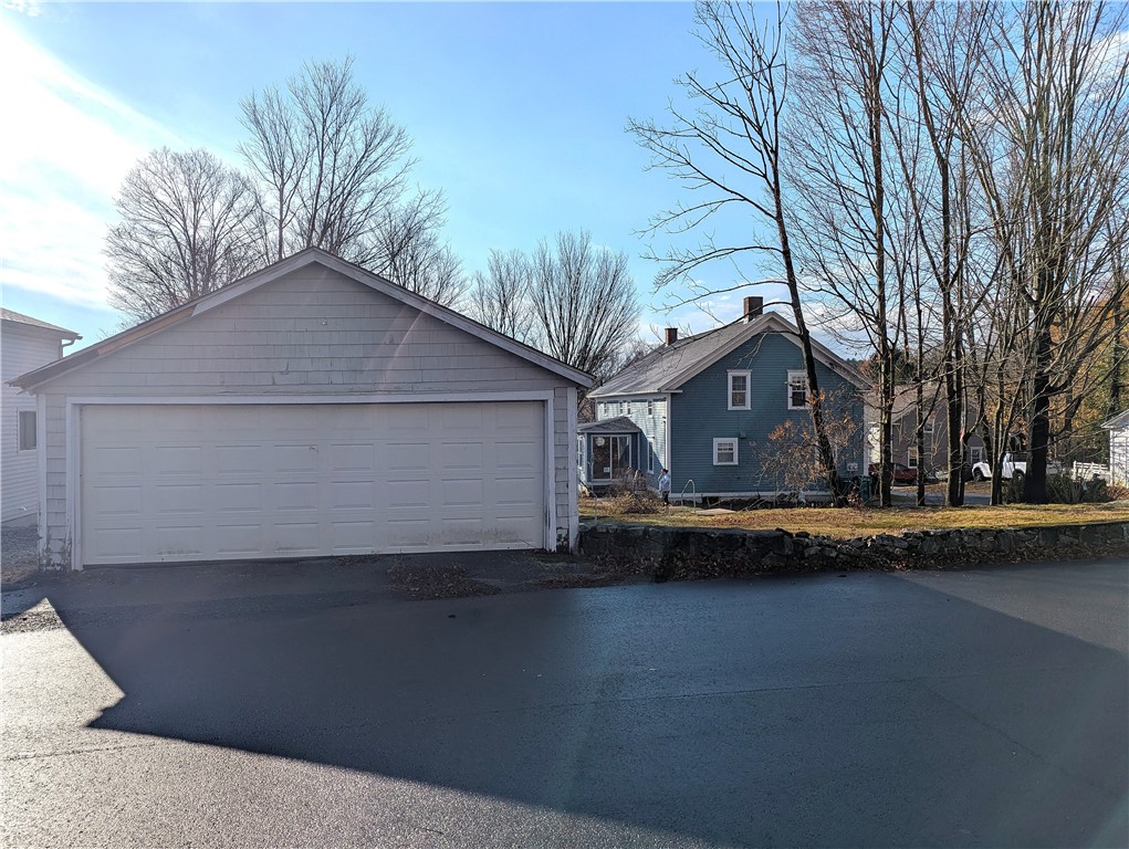 17 Ives Street Scituate, RI 02831 - Photo 33 of 37