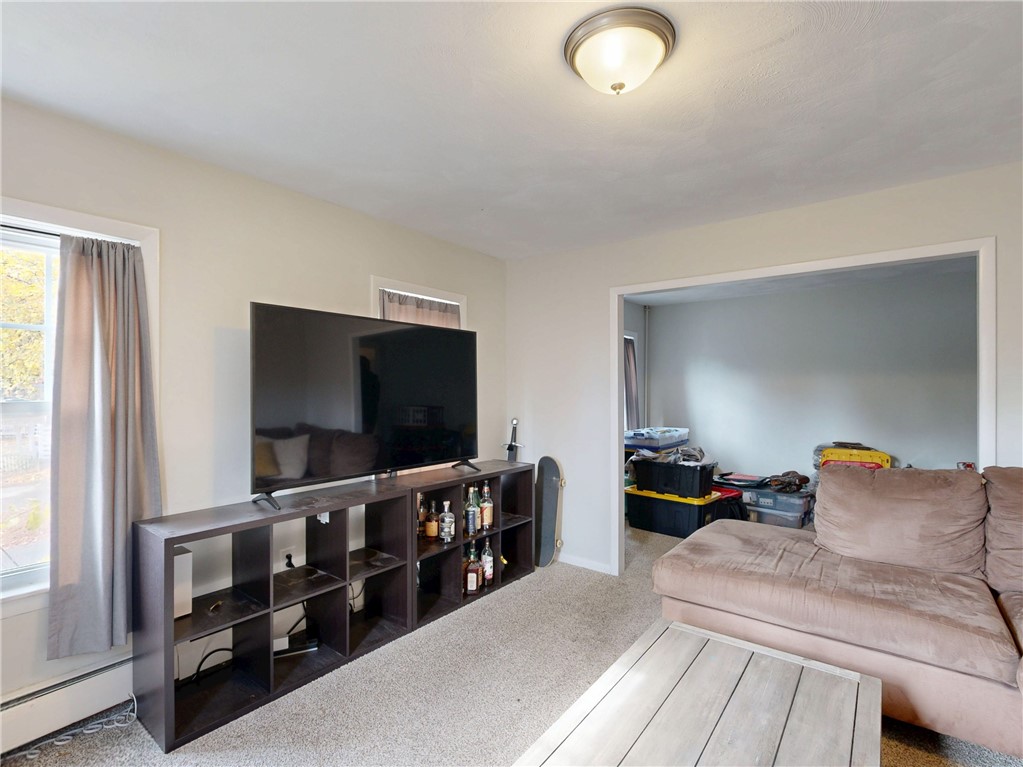 17 Ives Street Scituate, RI 02831 - Photo 9 of 37