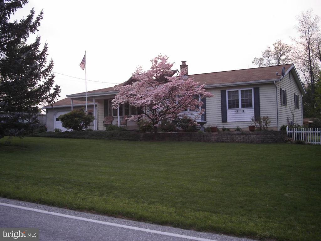 1322 Ridge Avenue Stevens, PA 17578 - Photo 1 of 29 Gallery Image 1
