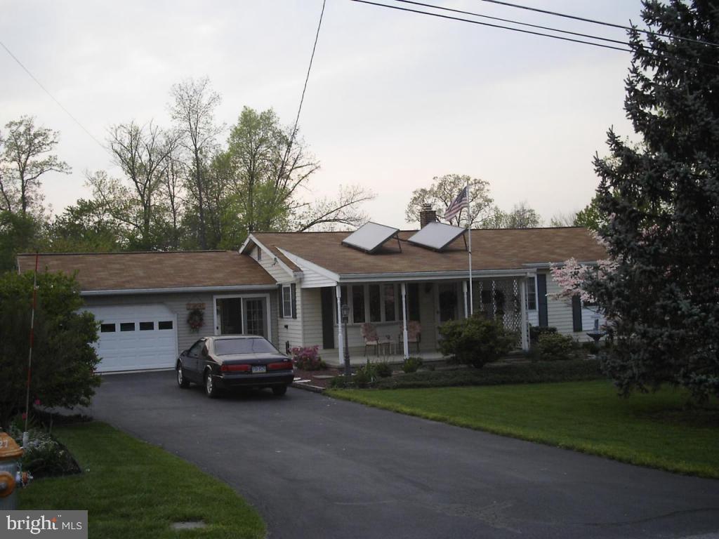 1322 Ridge Avenue Stevens, PA 17578 - Photo 11 of 29 Gallery Image 11