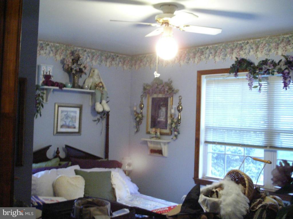 1322 Ridge Avenue Stevens, PA 17578 - Photo 22 of 29 Gallery Image 22