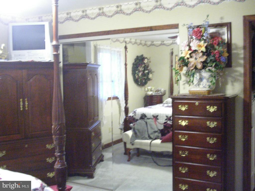 1322 Ridge Avenue Stevens, PA 17578 - Photo 23 of 29 Gallery Image 23