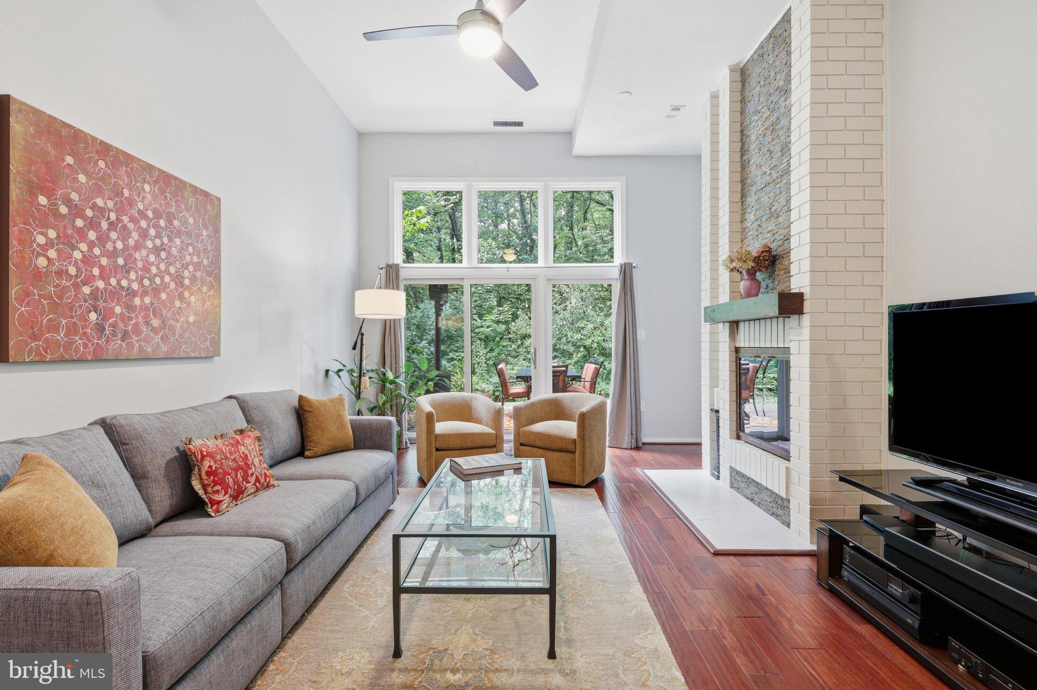 11615 Hunters Green Court Reston, VA 20191 - Photo 27 of 66 Sunken Family room w/ access to the backyard patio