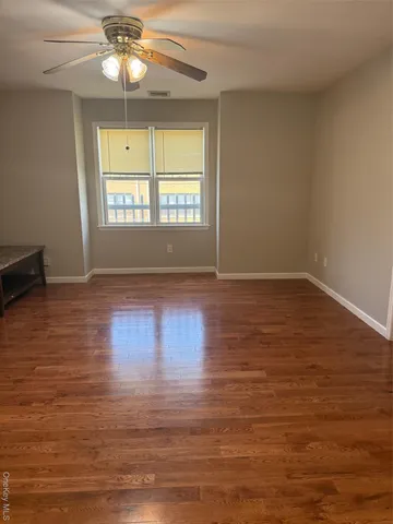 $2,800 | 129 New Street, Unit 4, Mamaroneck, NY 10543