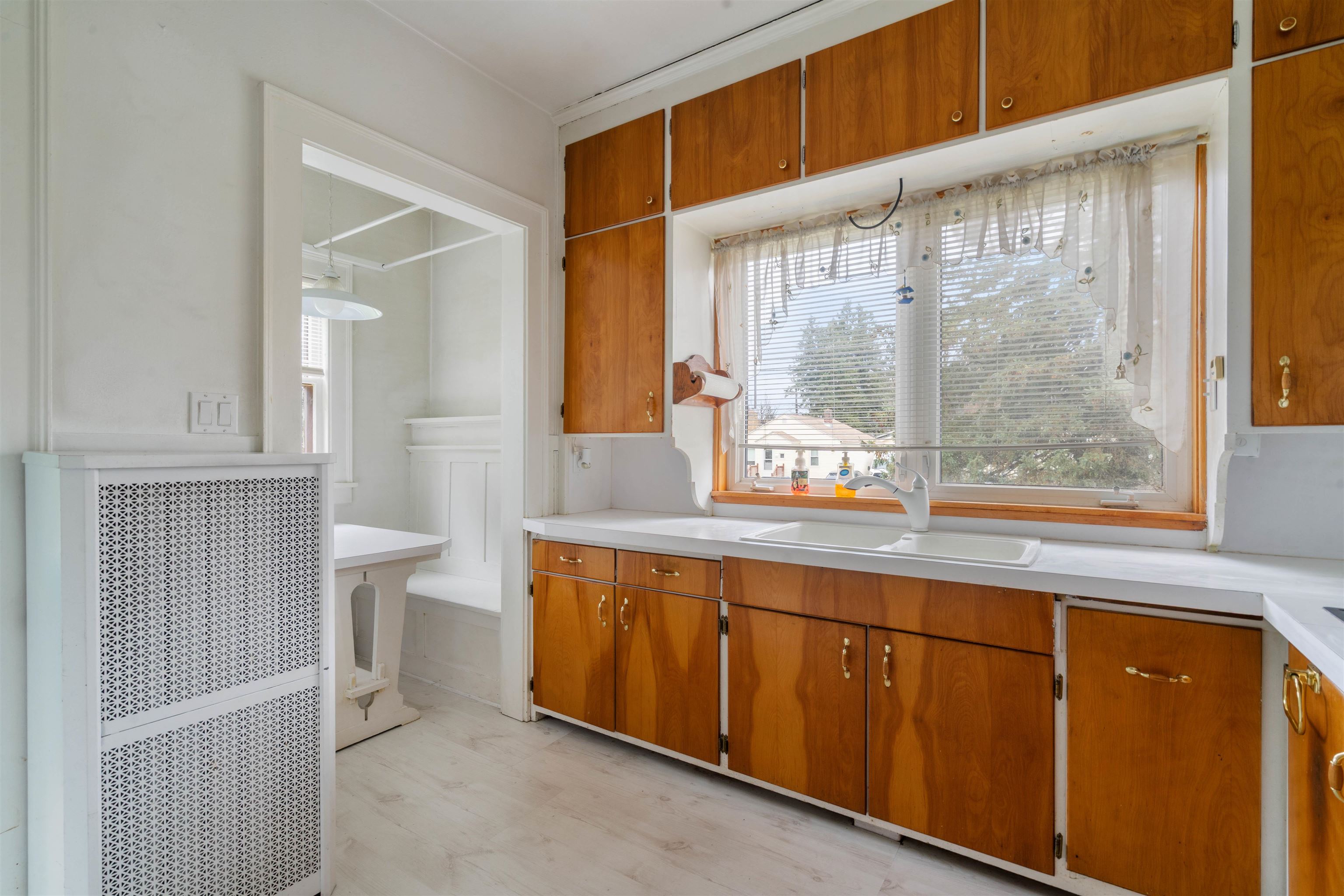 405 4th Street Cloquet, MN 55720 - Photo 16 of 30 Kitchen