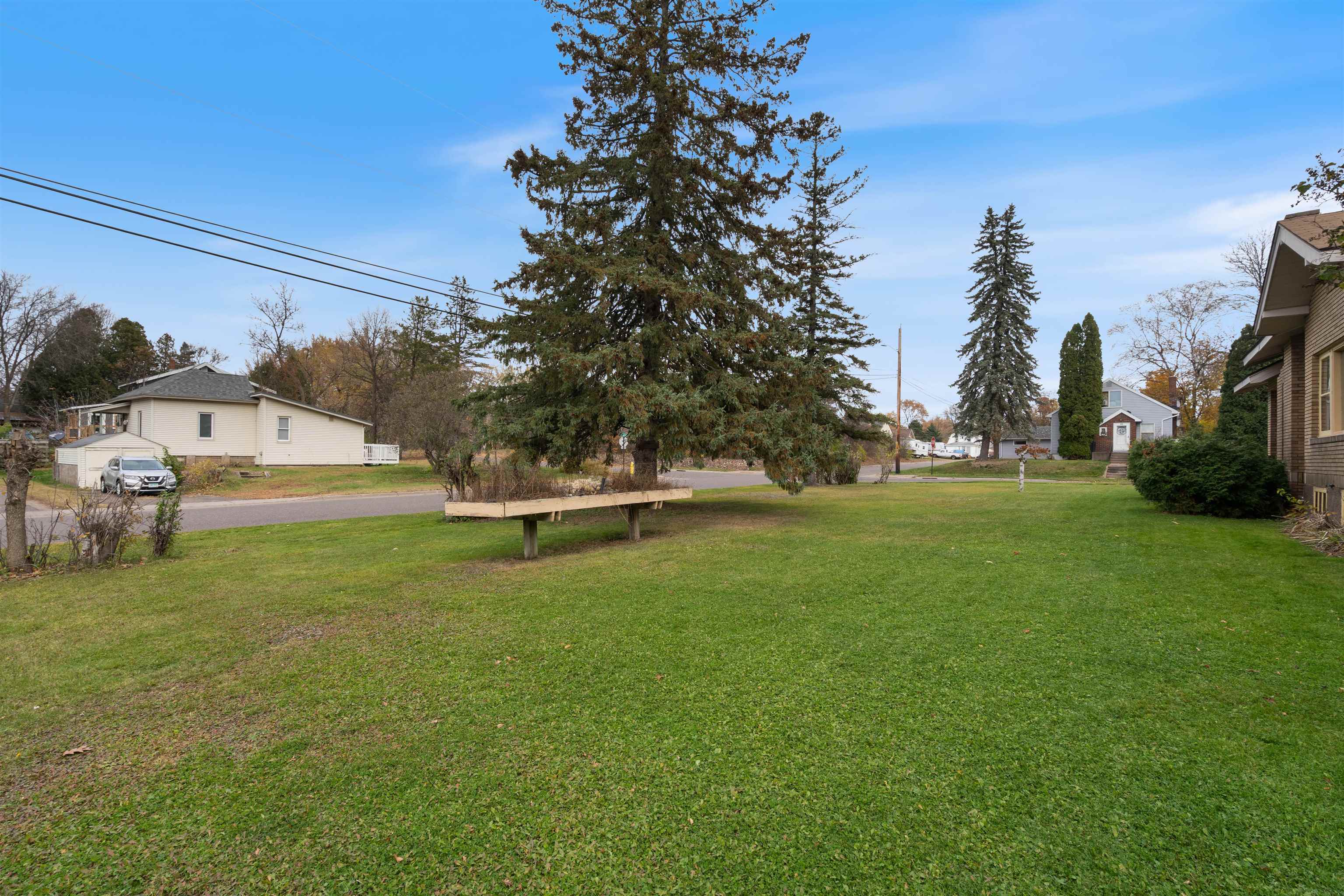 405 4th Street Cloquet, MN 55720 - Photo 24 of 30 Yard