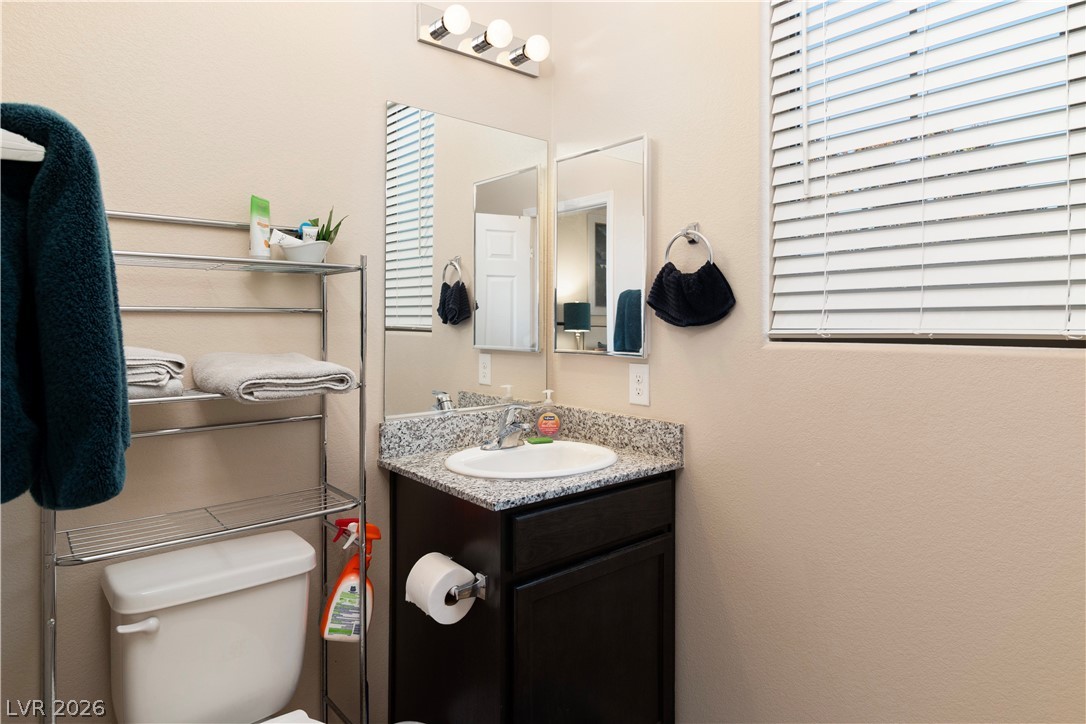 2079 Port Royal Drive Laughlin, NV 89029 - Photo 48 of 86 Full Ensuite bathroom in Casita / private guest quarters with vanity and a textured wall