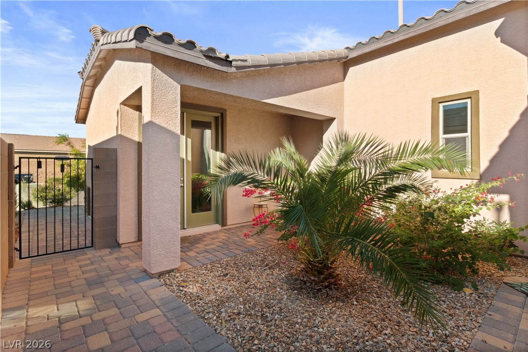 2079 Port Royal Drive Laughlin, NV 89029 - Photo 5 of 86 Front courtyard entry to the property with entry to the private guest quarters / casita and front door entrance to the Home