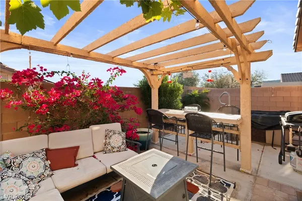 $389,000 | 2079 Port Royal Drive, Laughlin, NV 89029