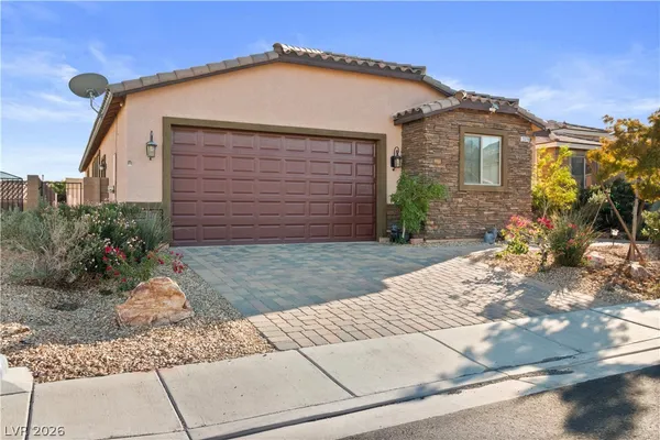 $389,000 | 2079 Port Royal Drive, Laughlin, NV 89029