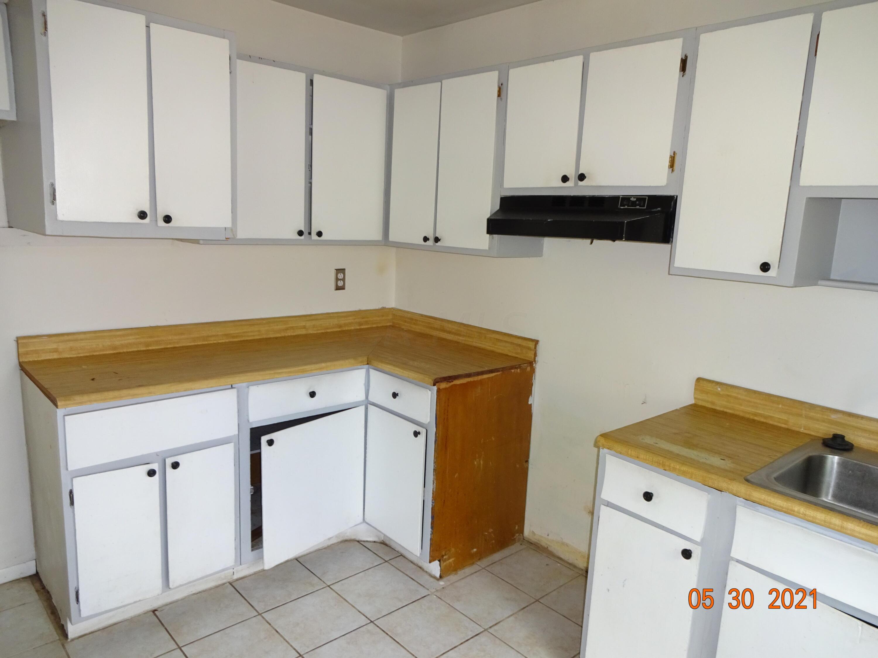 1940 Alsace Road Columbus, OH 43232 - Photo 13 of 38 Gallery Image 13
