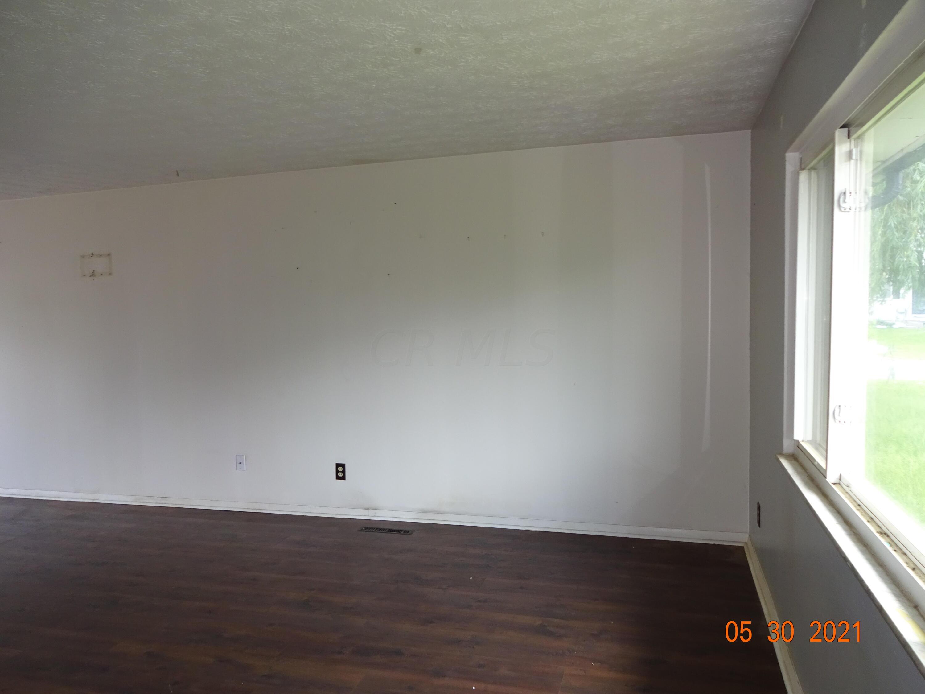 1940 Alsace Road Columbus, OH 43232 - Photo 9 of 38 Gallery Image 9