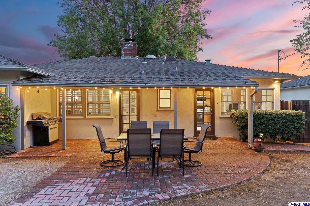 1821 Meadowbrook Road Altadena, CA 91001 - Photo 19 of 26