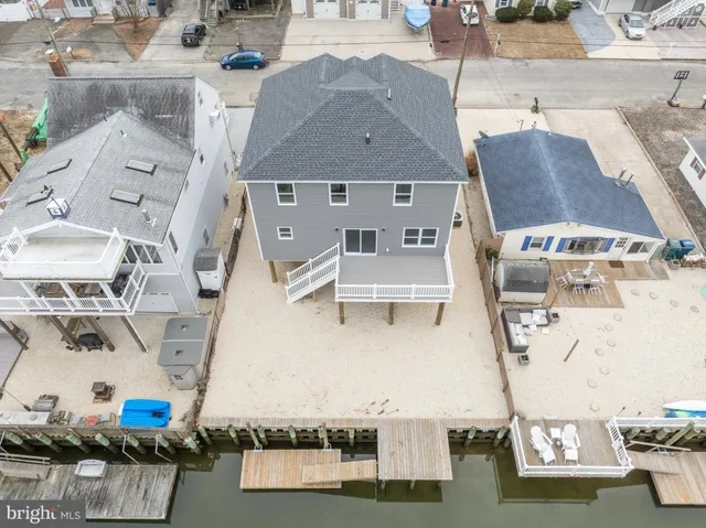 $889,999 | 14 West Boat Drive, Little Egg Harbor, NJ 08087