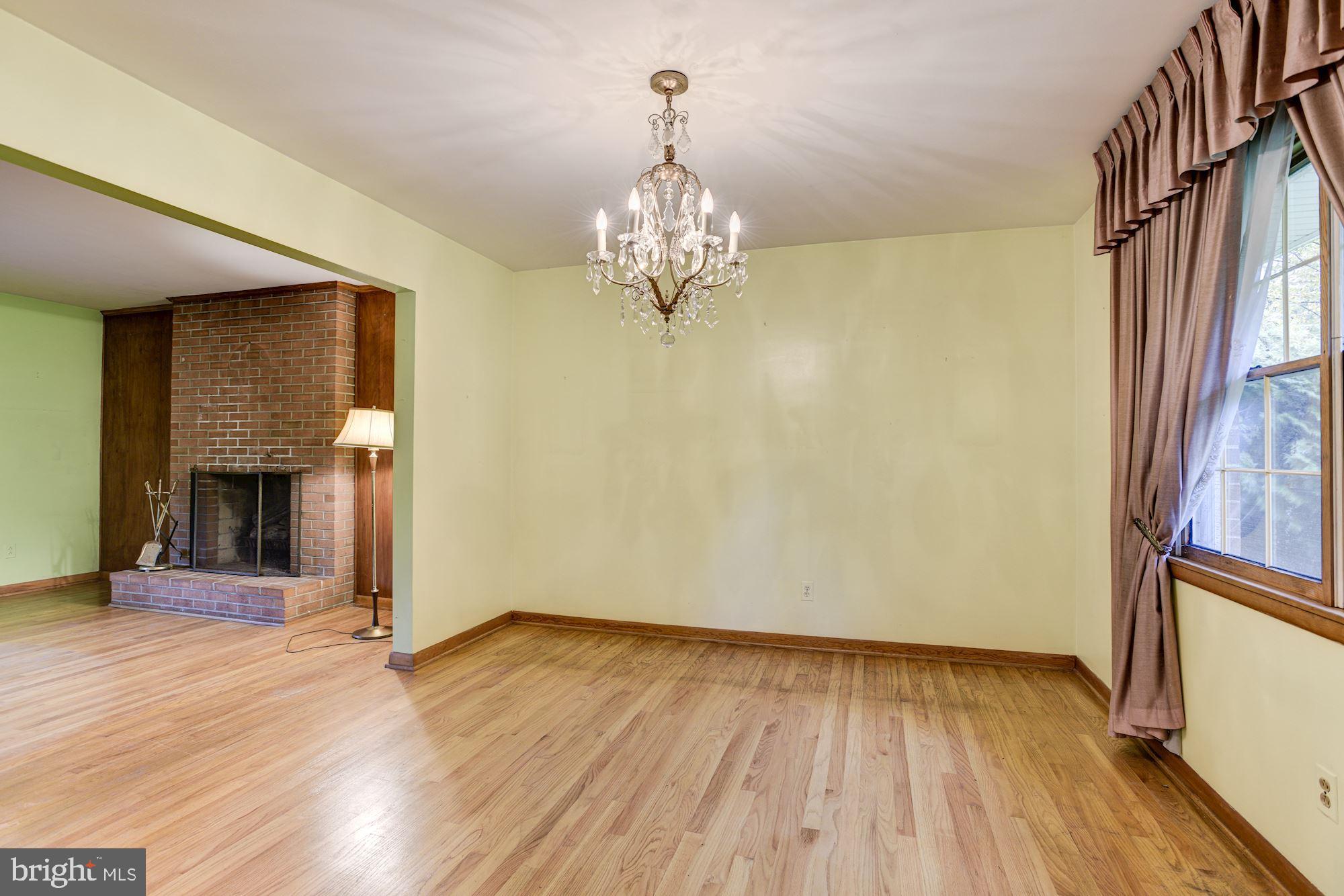 13418 Blenfield Road Phoenix, MD 21131 - Photo 10 of 29 Dining Room
