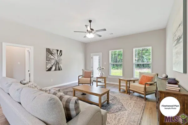 $290,394 | 39439 Fairhope Drive, Ponchatoula, LA 70454