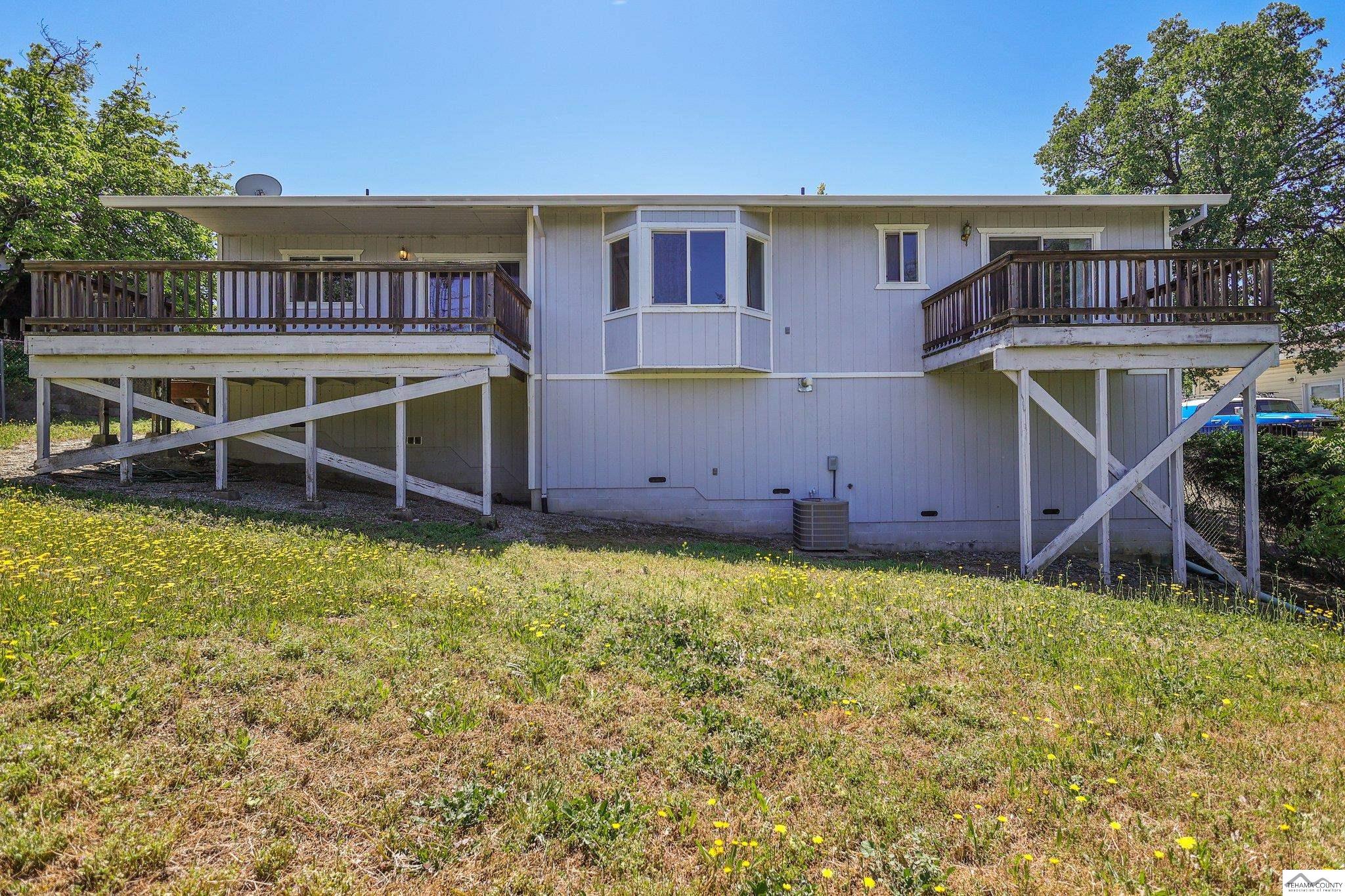 1860 Riviera Drive Redding, CA 96001 - Photo 41 of 46 Gallery Image 41