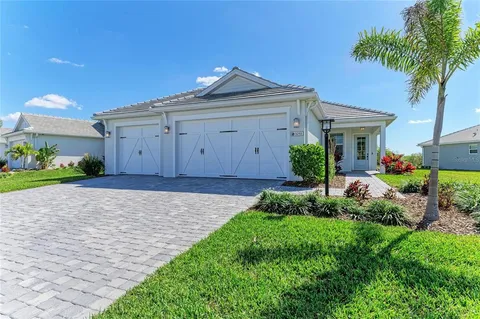 $724,900 | 1051 Waterline Court, Sarasota, FL 34240