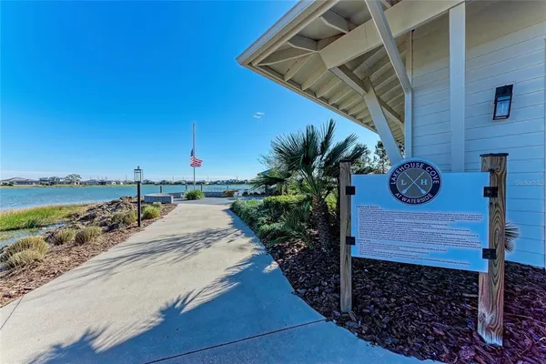 $724,900 | 1051 Waterline Court, Sarasota, FL 34240