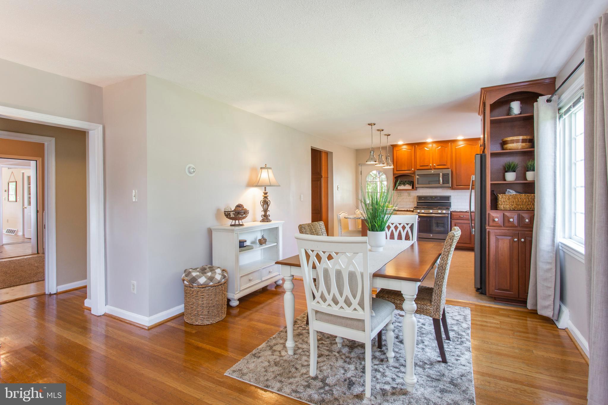 3931 Concord Road Aston, PA 19014 - Photo 4 of 50 Main dining area