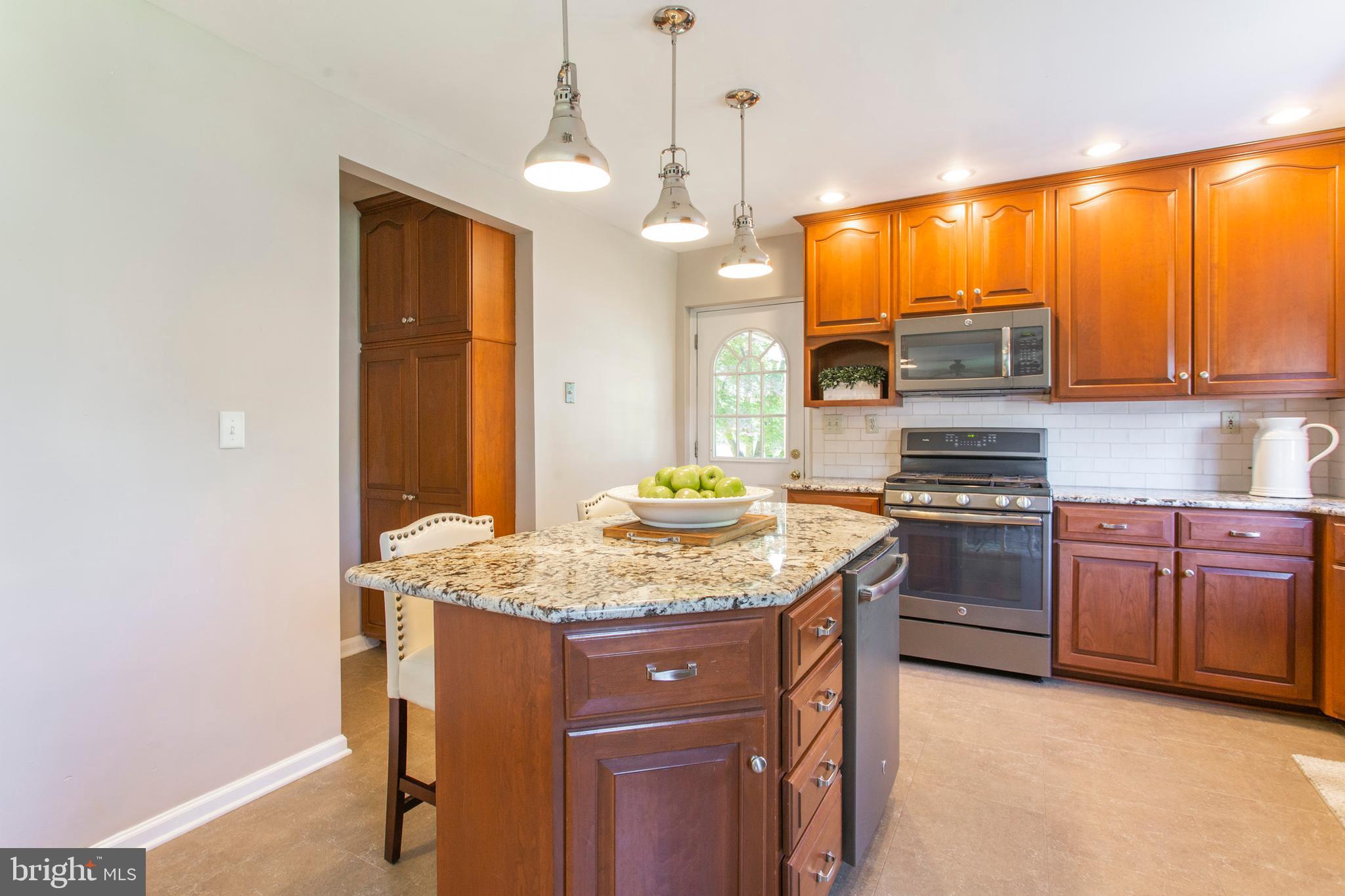 3931 Concord Road Aston, PA 19014 - Photo 8 of 50 Main Kitchen