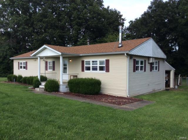 21318 Jamestown Road Pocahontas, IL 62275 - Photo 13 of 14