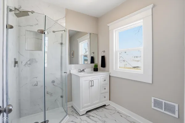 $450,000 | 2123 North Talbott Street, Indianapolis, IN 46202