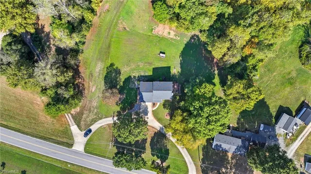 $355,000 | 1886 West Nc Highway, Walnut Cove, NC 27052
