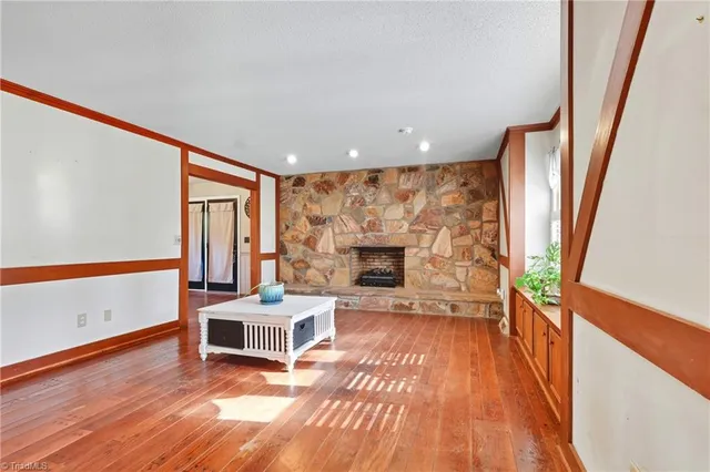 $355,000 | 1886 West Nc Highway, Walnut Cove, NC 27052