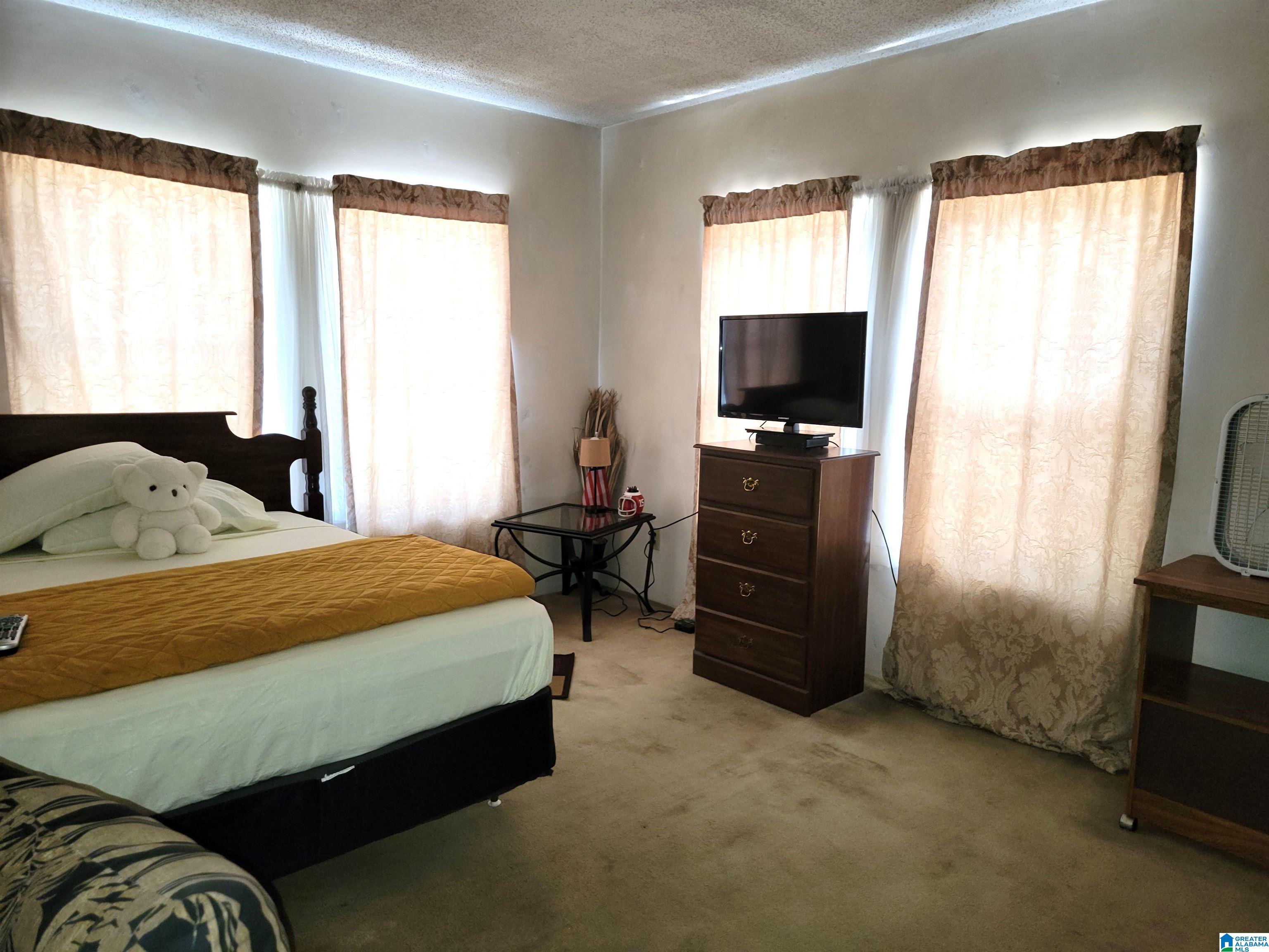 401-403 Valley Road Fairfield, AL 35064 - Photo 23 of 34
