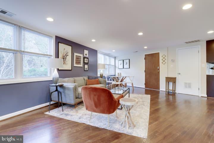 2050 South Glebe Road Arlington, VA 22204 - Photo 14 of 110