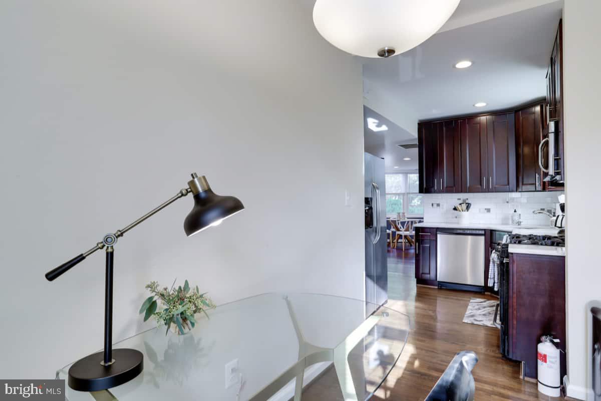 2050 South Glebe Road Arlington, VA 22204 - Photo 22 of 110